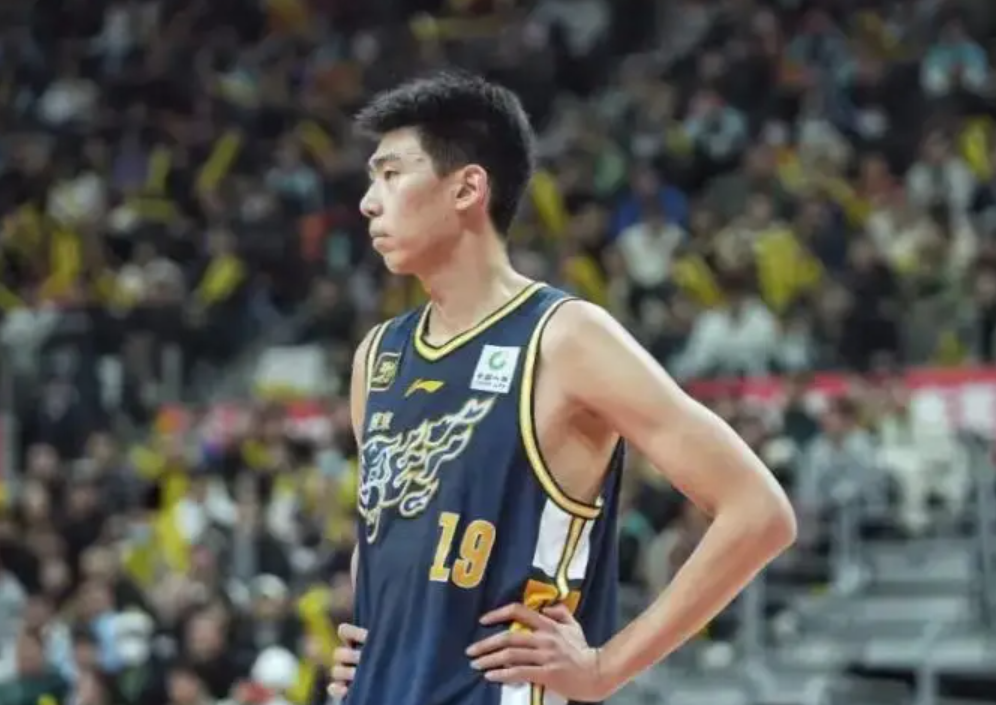 一直摁着他, 已经引发无