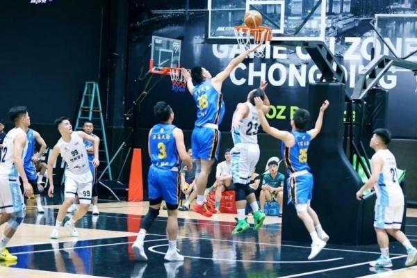 色的文旅场, 到足球, 各大高校校