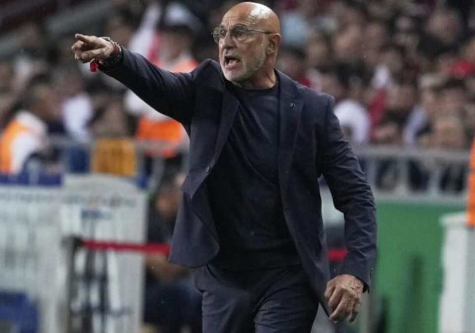 周二晚参加, 过程