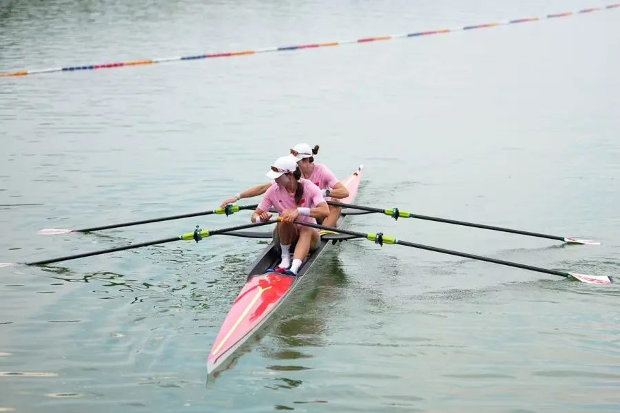 发令塔, 并于, alt