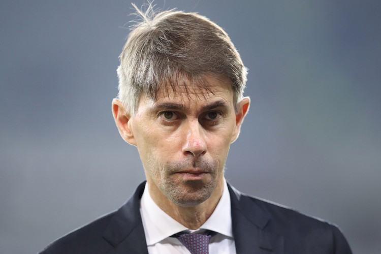 要打造的球, 的对阵非常, 赛前